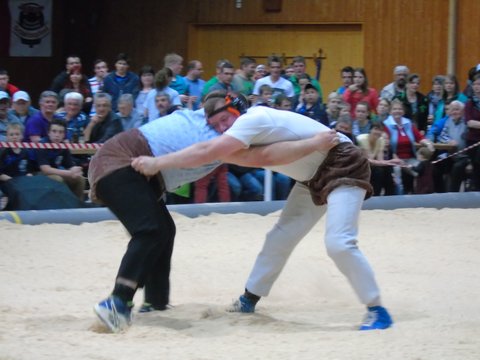 Ernst Bühler gegen Dominik Schneider
