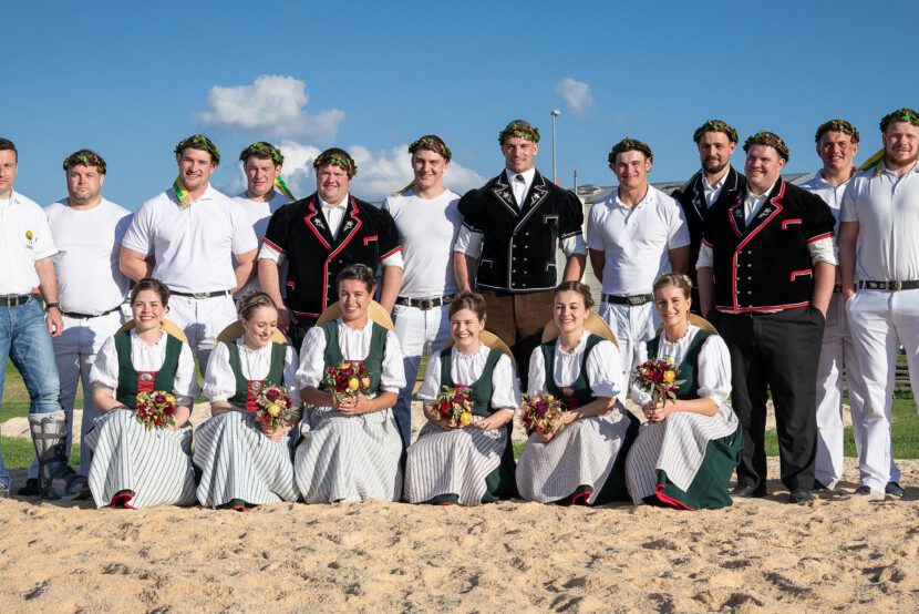 Müllheim, 1.5.22, Schwingen - Thurgauer Kantonal. - Kranzgewinner Team Thurgau