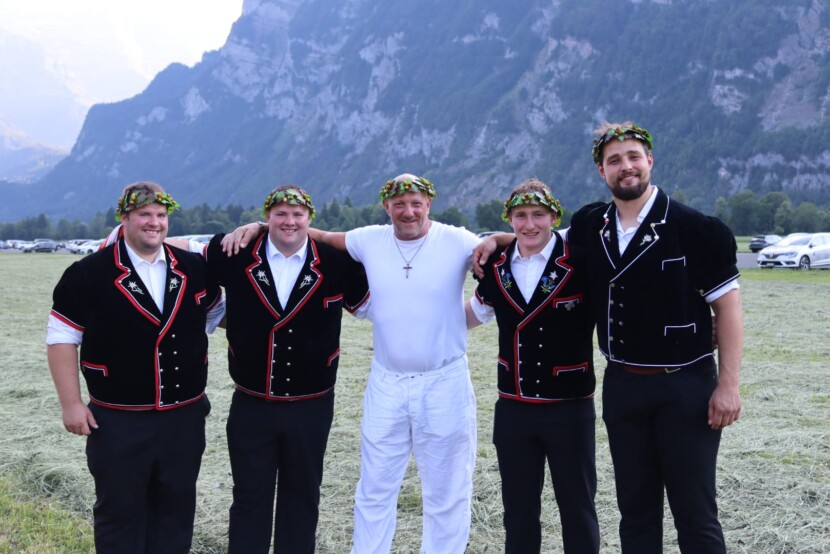 Thurgauer Kranzgewinner - vlnr: Mario Schneider, Domenic Schneider, Stefan Burkhalter, Elias Kundert und Janic Voggensperger