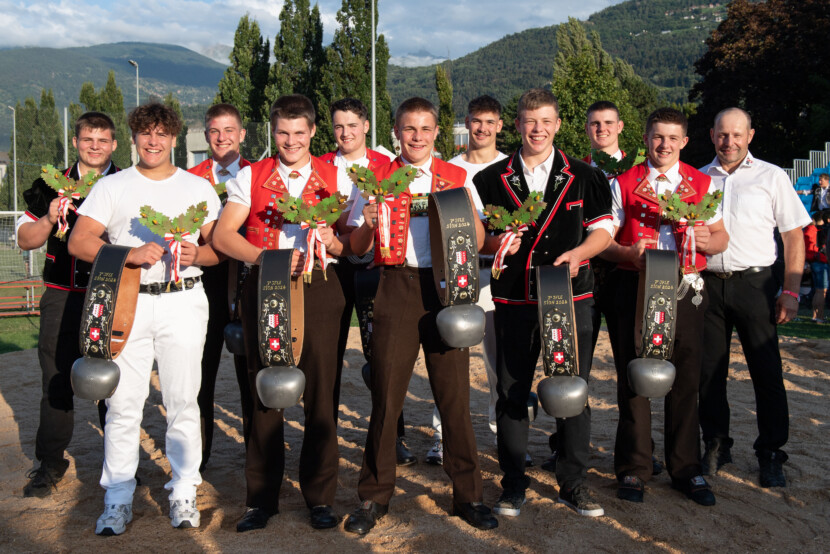Ostschweizer Zweiggewinner mit NOS-TL Daniel  Tschanz (Bild: Taria Hösli)